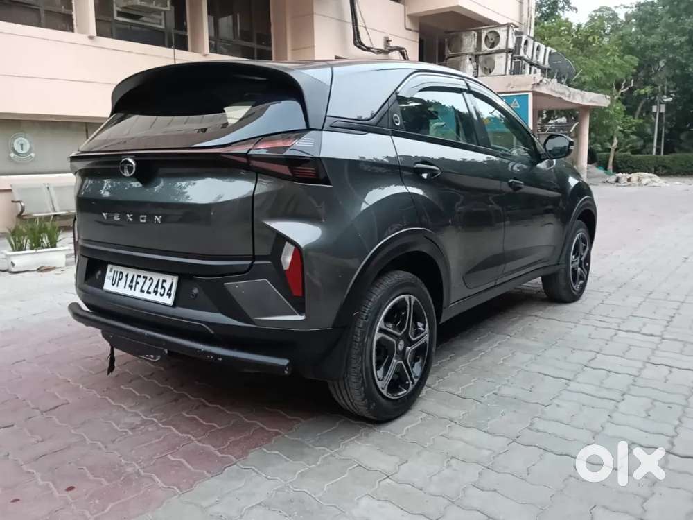Tata Nexon, 2024, Petrol