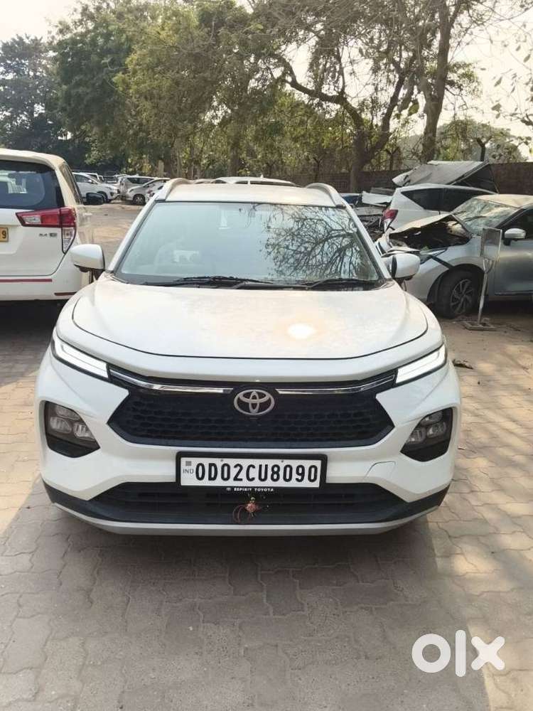 Toyota Urban Cruiser Taisor V 1.0 Petrol Mt, 2024, Petrol