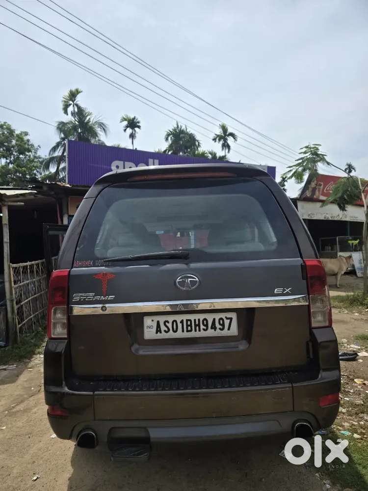 Tata Safari Storme 2014 Diesel 4x2