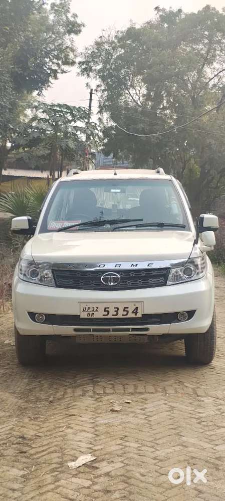 Tata Safari Storme 2015 Diesel 2nd Owner