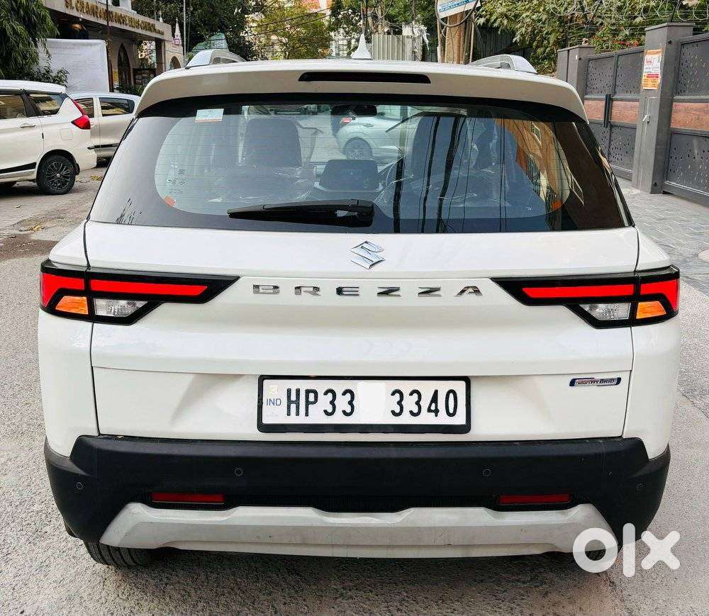 Maruti Suzuki Brezza 1.5 Zxi Smart Hybrid, 2025, Petrol