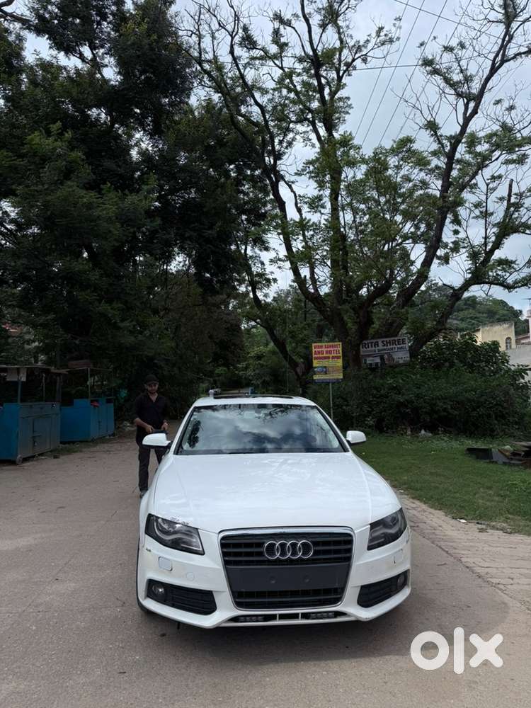 Audi A4 Petrol 2011 Year