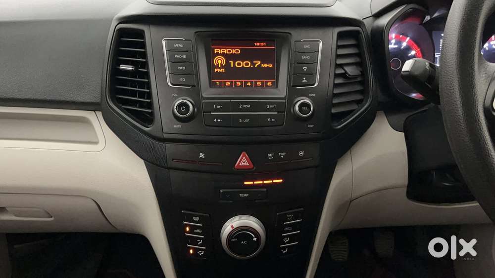 Mahindra Xuv300 W6, 2023, Petrol