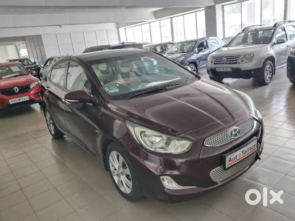 Hyundai Verna Vtvt 1.6 Sx, 2011, Petrol