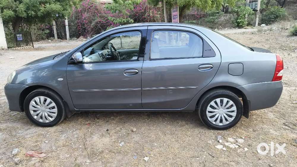 Toyota Etios 2014 Petrol 117000 Km Driven