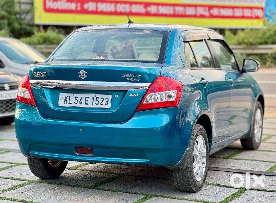 Maruti Suzuki Dzire 1.2 Zxi, 2013, Petrol