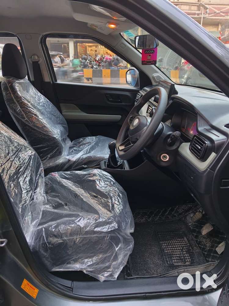 Tata Punch Accomplished  Dazzle S Cng, 2024, Petrol