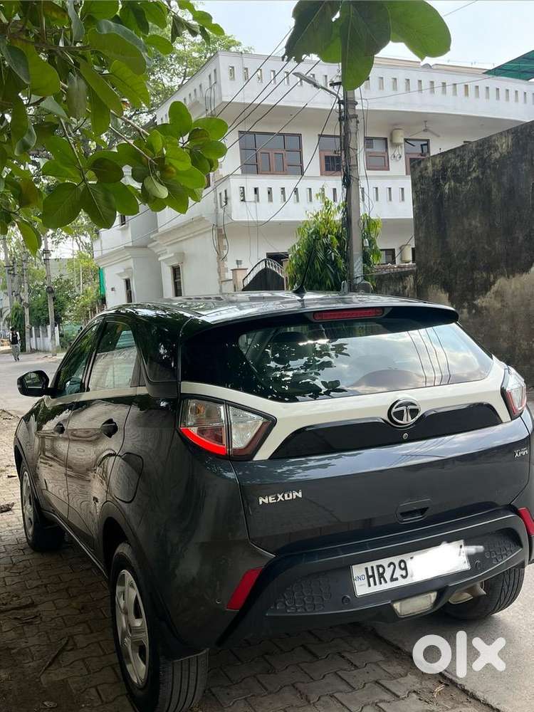 Tata Nexon Xma Automatic Petrol  2019