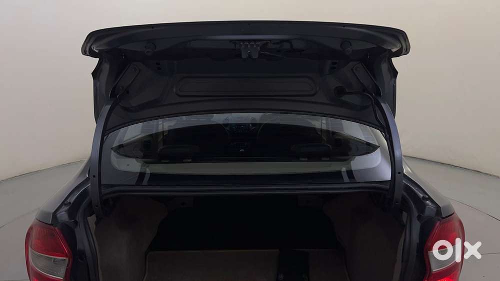 Ford Figo Aspire Titanium, 2017, Petrol