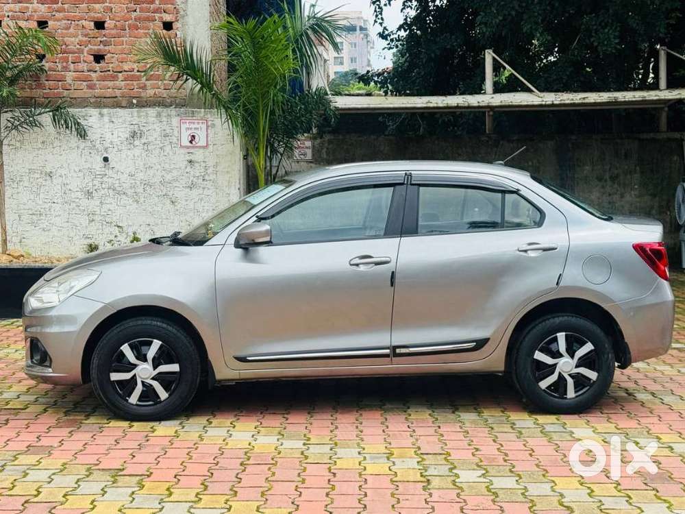 Maruti Suzuki Swift Dzire 1.2 Vxi Bsiv, 2020, Petrol