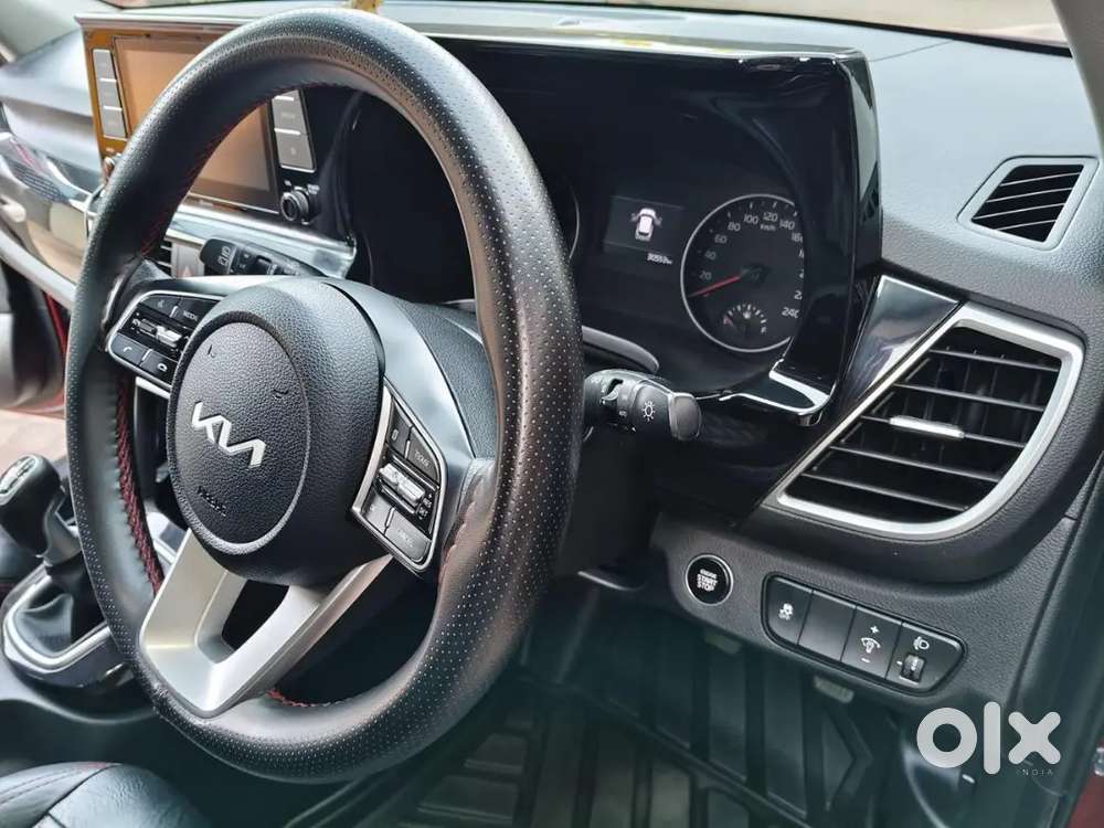 Kia Seltos 2023 Petrol 32000 Km Driven