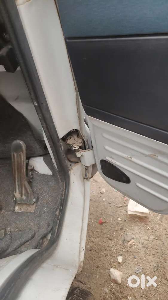 Maruti Suzuki Omni 2011 Petrol