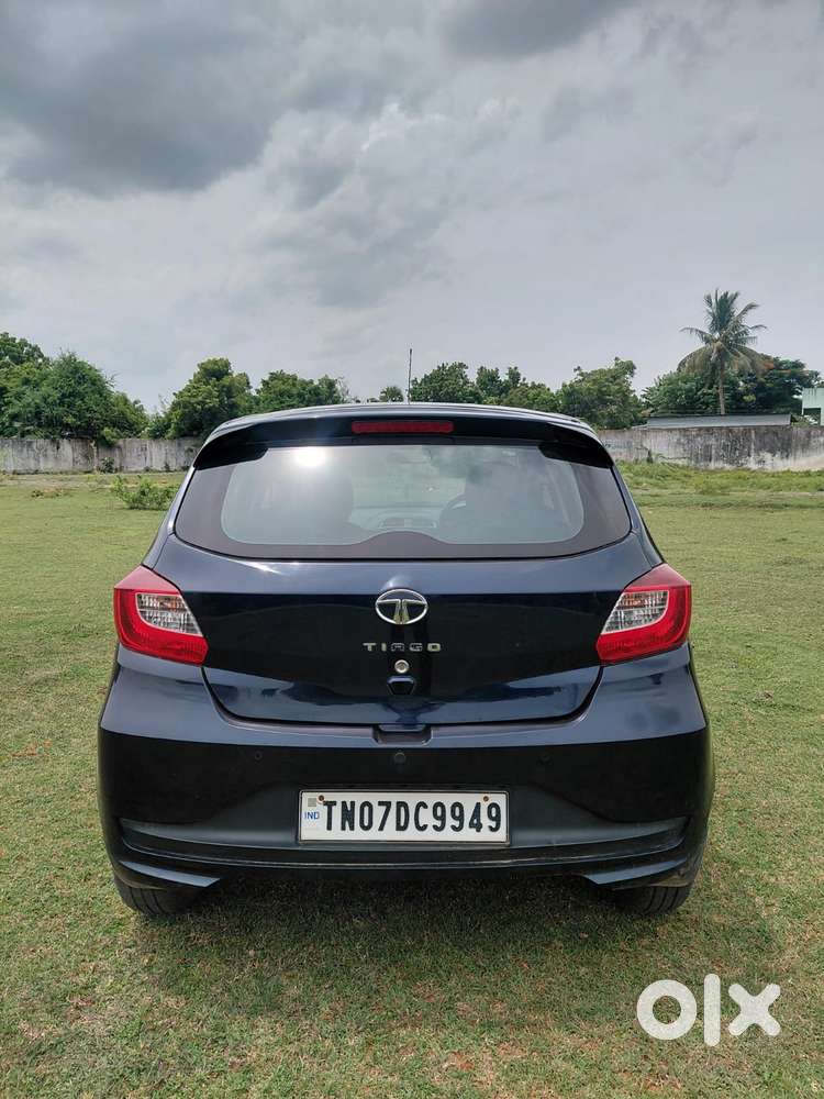 Tata Tiago 1.2 Revotron Xza, 2023, Petrol