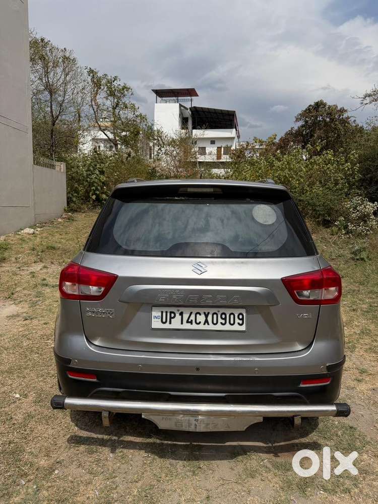 Maruti Suzuki Brezza 2016 Diesel Well Maintained