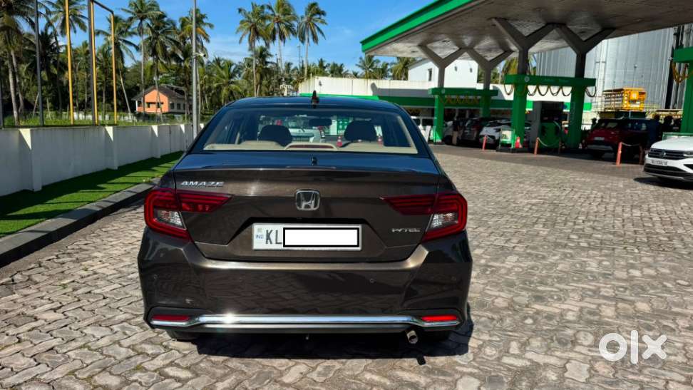 Honda Amaze, 2023, Petrol