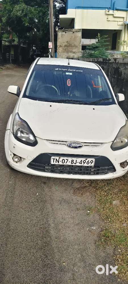 Ford Figo 1.2 Petrol 2012