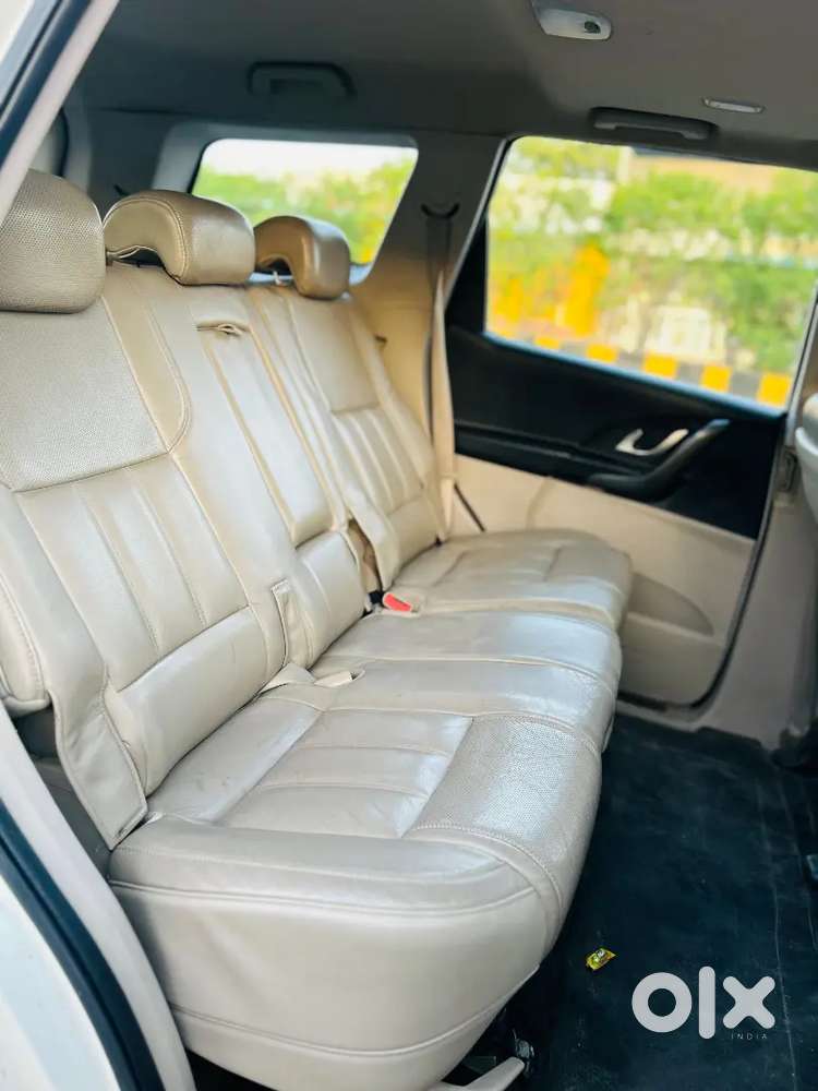 Mahindra Xuv500 2018 Diesel Well Maintained
