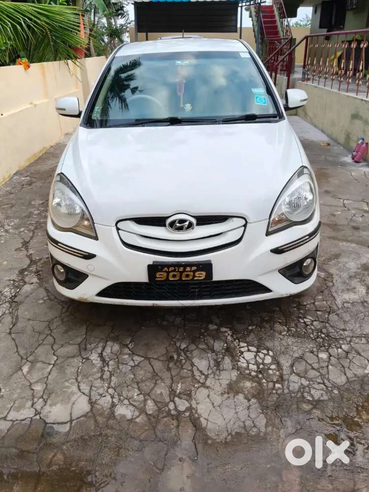 Hyundai Verna 1.6 Sx 2010