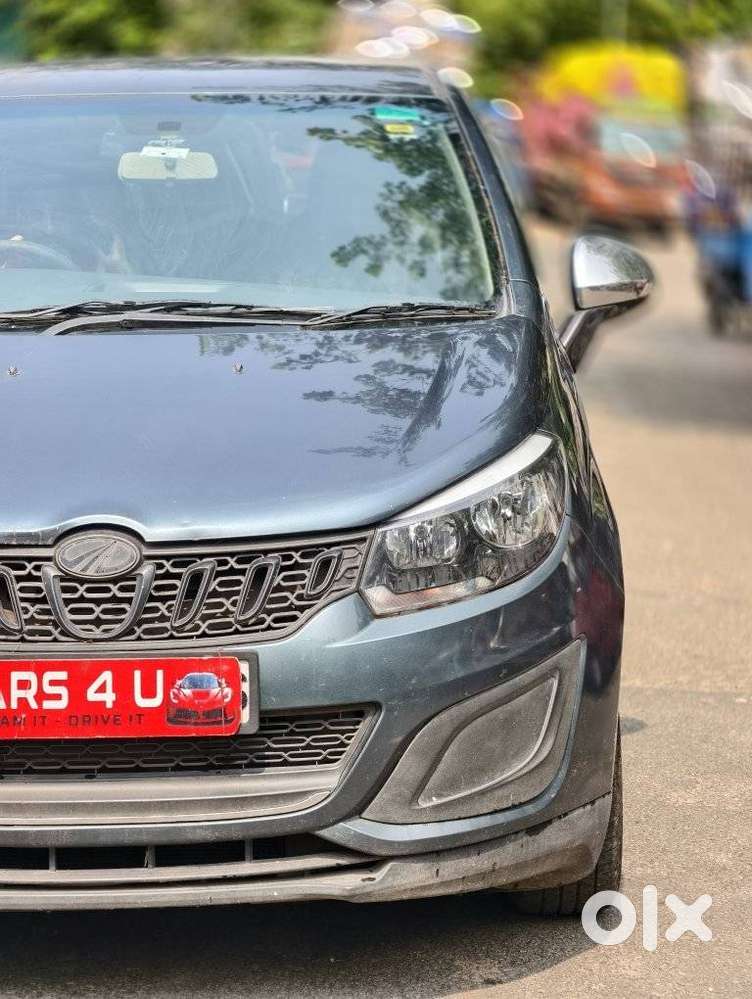 Mahindra Marazzo M2, 2019