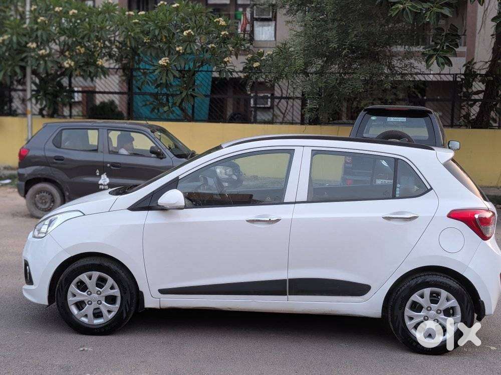 Hyundai Grand I10 1.2 Kappa Sportz Option At, 2014, Petrol