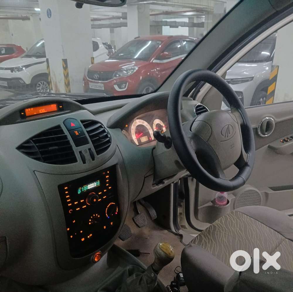 Mahindra Quanto C8, 2012, Diesel