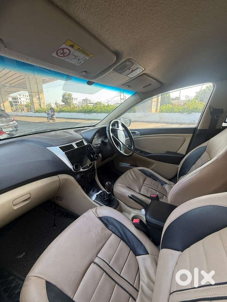 Hyundai Fluidic Verna 2017