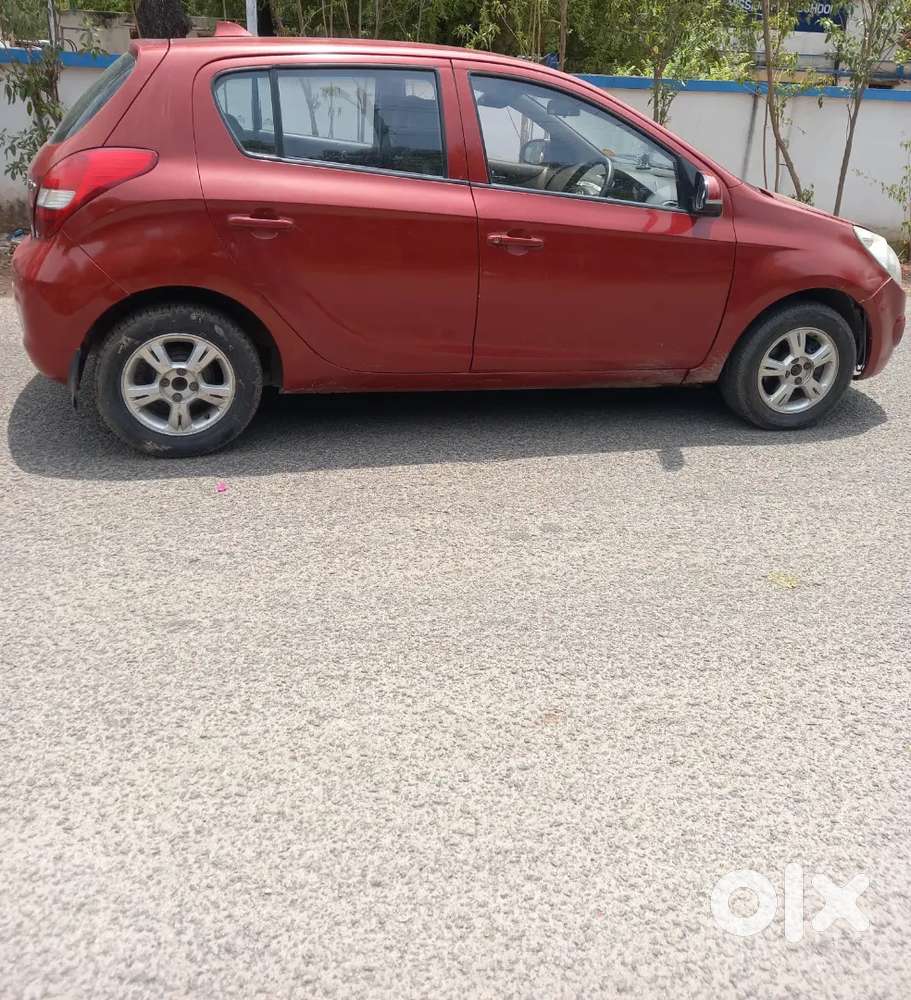 Hyundai I20 2011 Diesel In Very Good Condition,