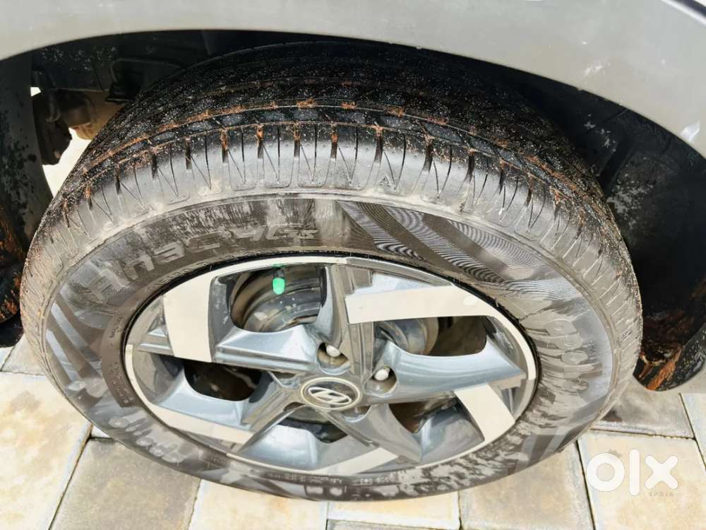 Hyundai Venue 1.0 Sx (o) Turbo Dct, 2019, Petrol