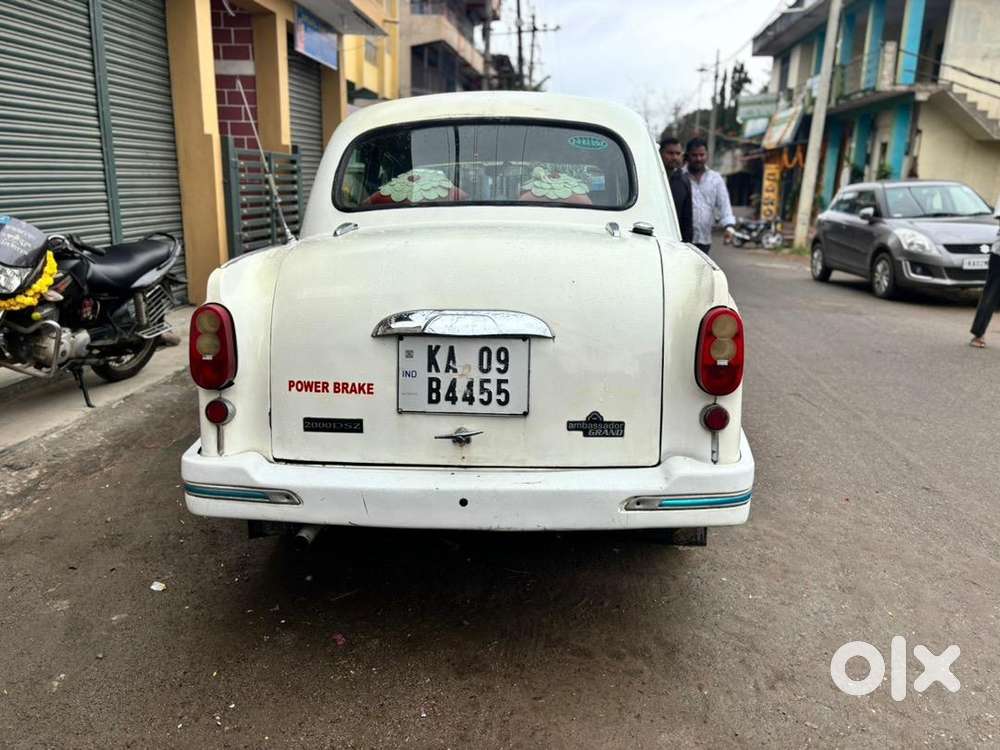 Ambassador Ambassador 2000 Diesel Well Maintained