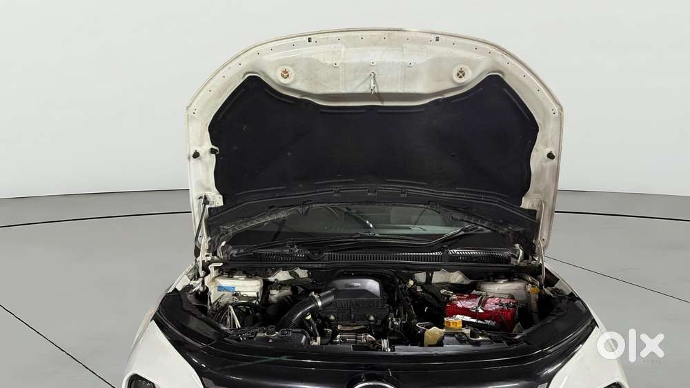 Tata Curvv Creative Plus S 1.2 Revotron Petrol 7dca, 2025, Cng & Hyb..