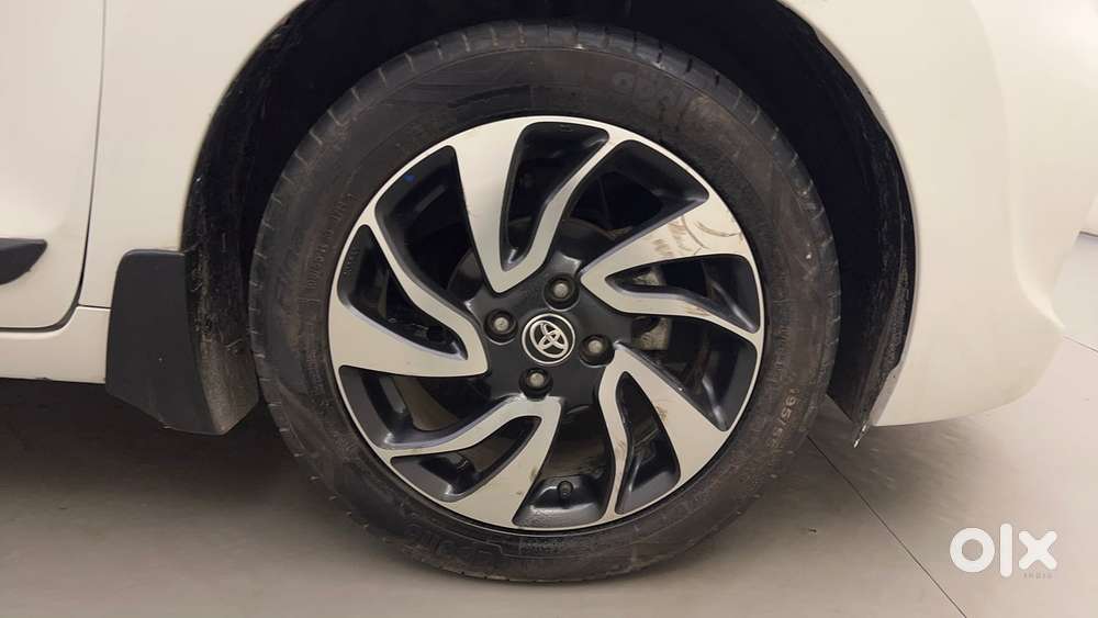 Toyota Glanza V Cvt, 2021, Petrol