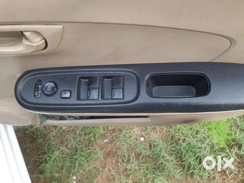 Honda Amaze Cng Hybrid ,urgent Sale ! (1st Owner)