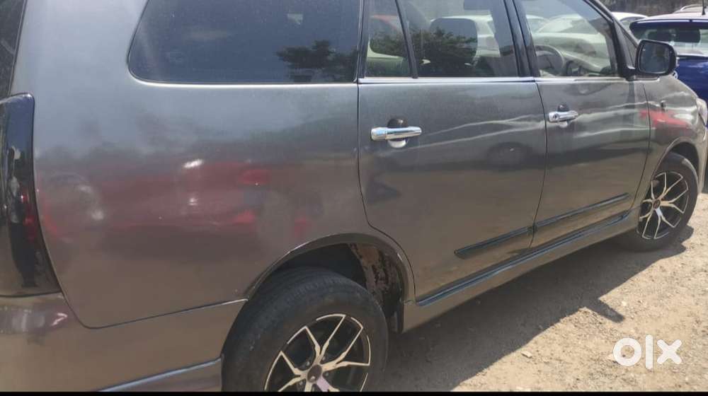 Toyota Innova 2.5 Ev (diesel) Ps 8 Seater Bs Iv, 2013, Diesel