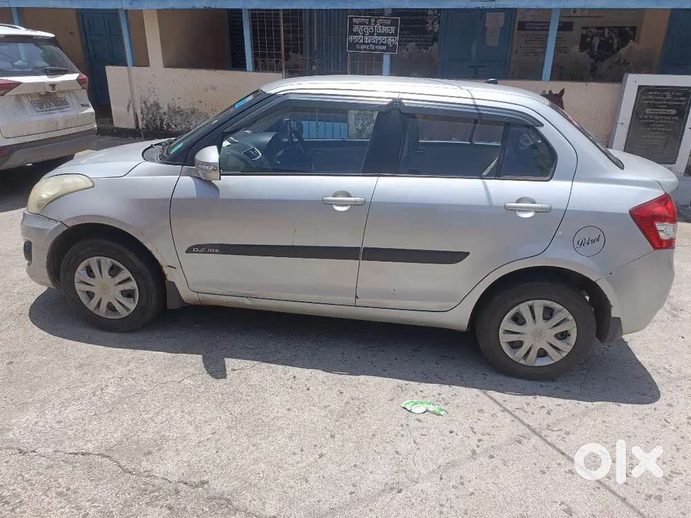 Maruti Suzuki Swift Dzire 2014 Petrol 132000 Km Driven