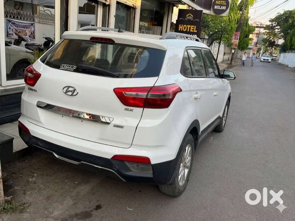 Hyundai Creta 2015 Diesel Well Maintained. Price Is Non Negotiable