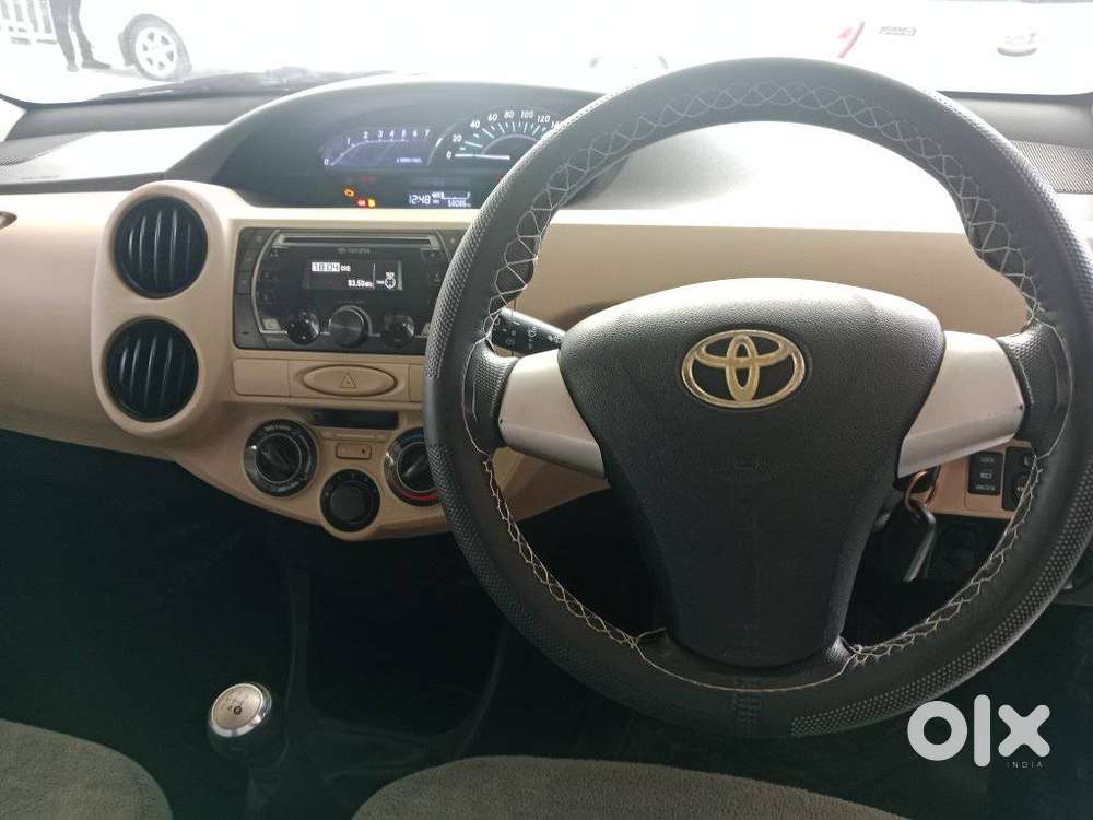 Toyota Etios Liva, 2018, Petrol