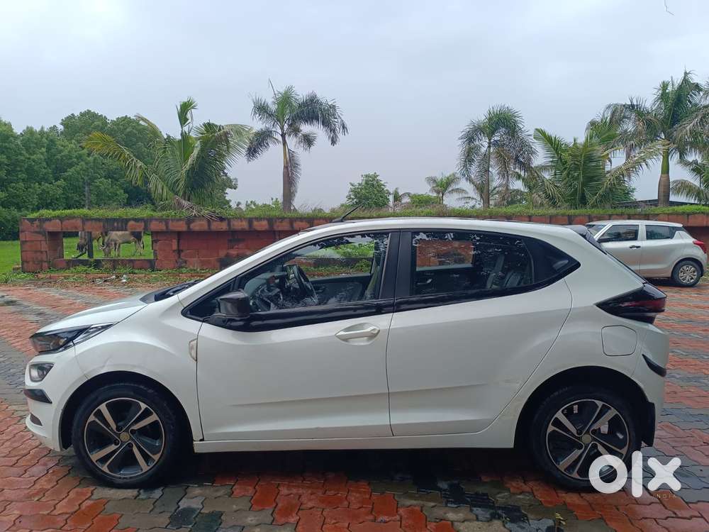 Tata Altroz Xz, 2020, Petrol