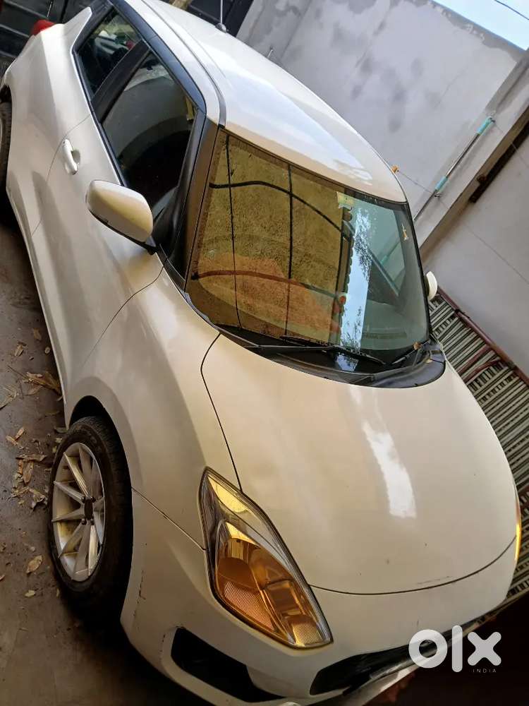 Maruti Suzuki Swift 2018 Petrol 90000 Km Driven