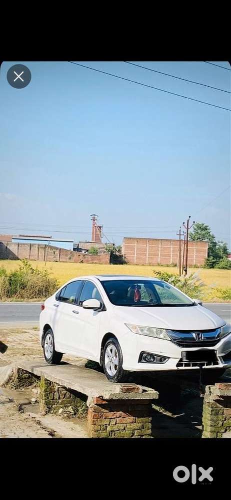 Honda City Vtec Plus 2016 Diesel Well Maintained With Sunroof