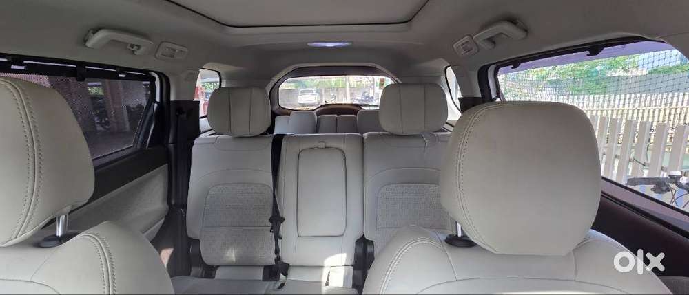 Safari Accomplished Plus (at) – 7 Seater  Pristine Con