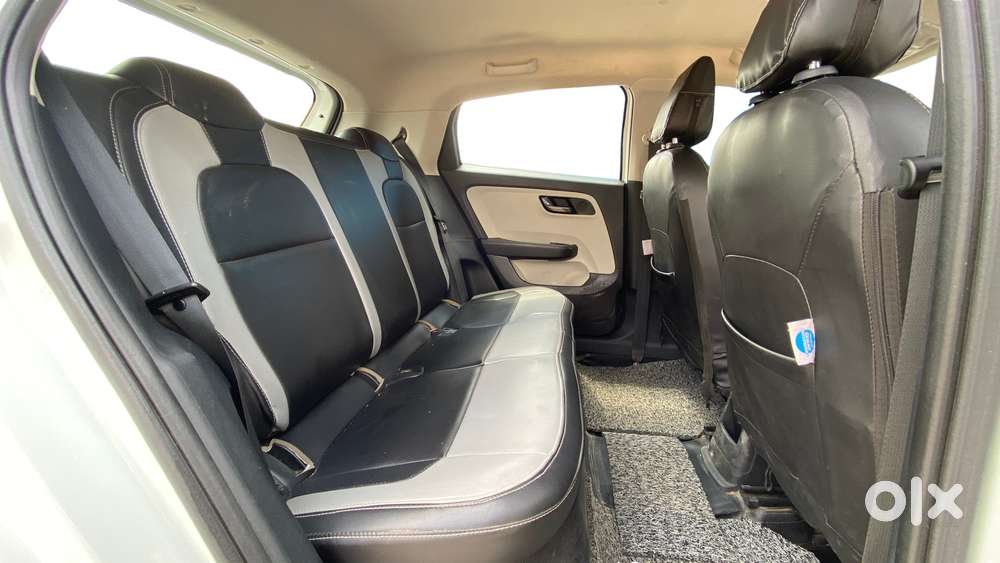 Tata Altroz 1.2 Xm Plus, 2021, Petrol