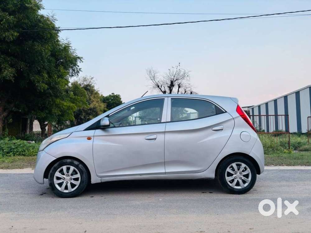 Hyundai Eon Sportz, 2011, Petrol