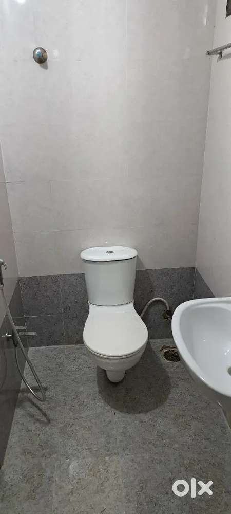 Spacious  well ventilated 3 bhk