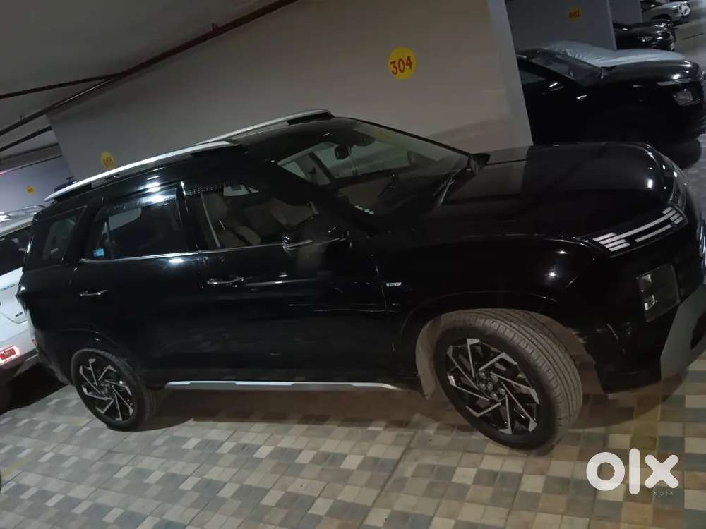 Hyundai Alcazar 7 Seater Petrol Automatic