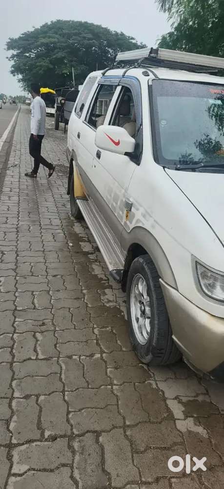 Chevrolet Tavera Lt 2012