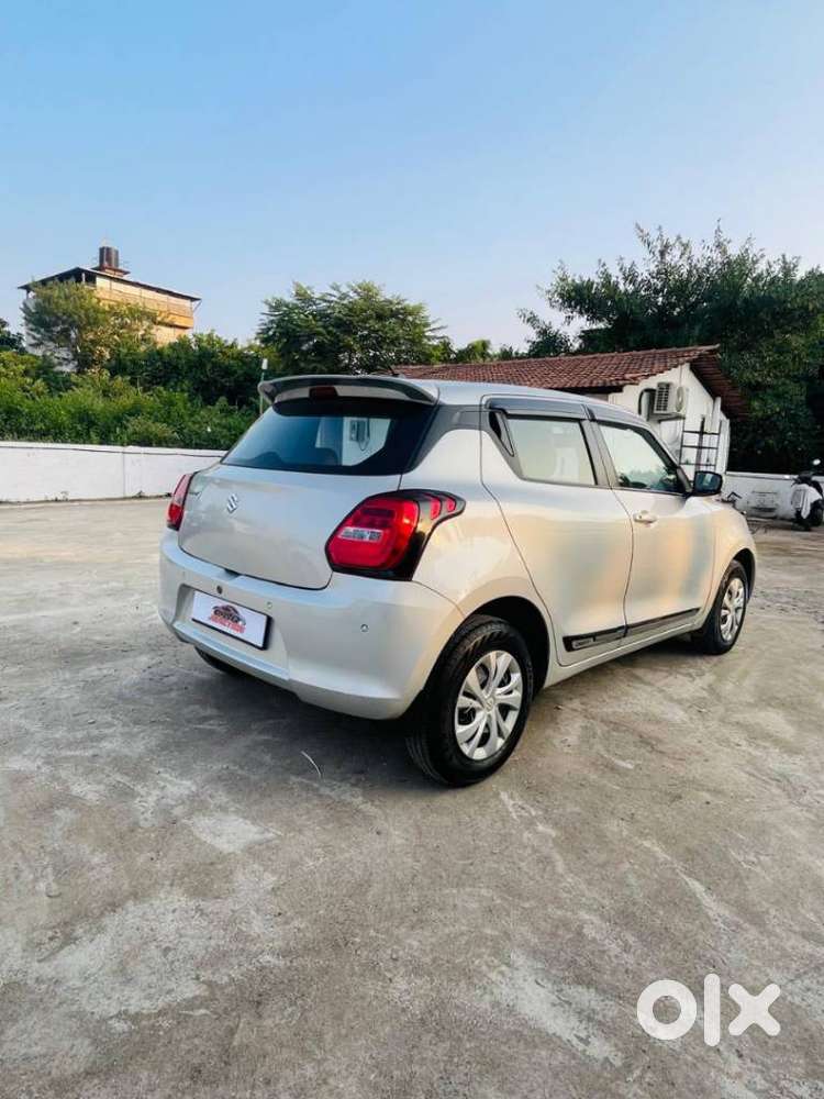 Maruti Suzuki Swift Vxi Optional, 2022, Petrol