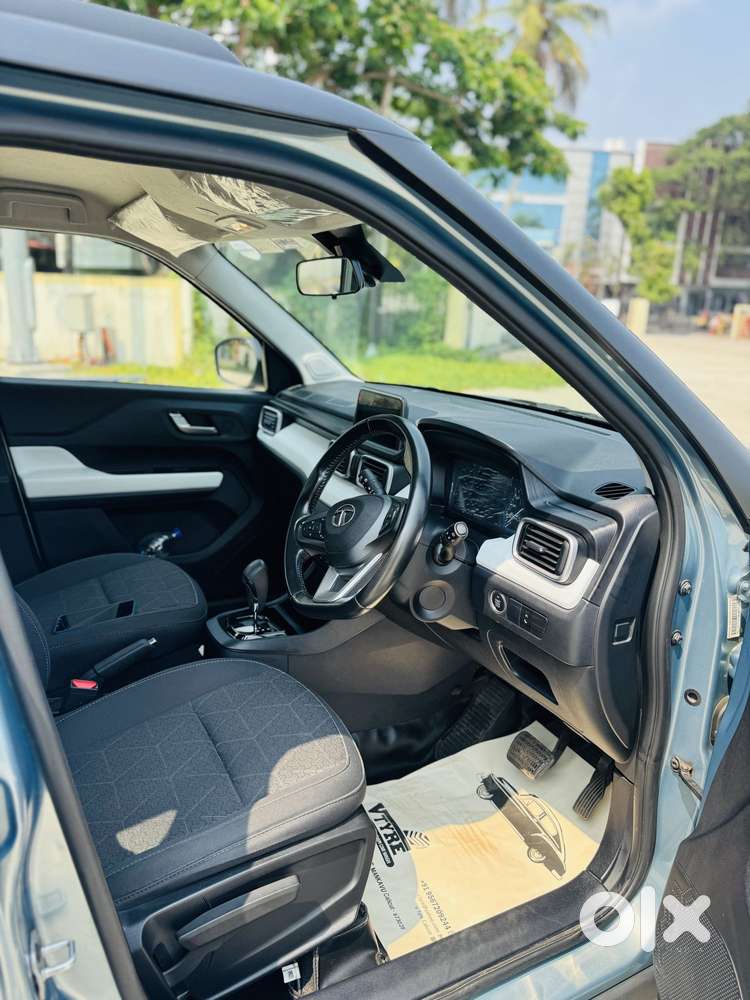 Tata Punch Creative Amt, 2021, Petrol