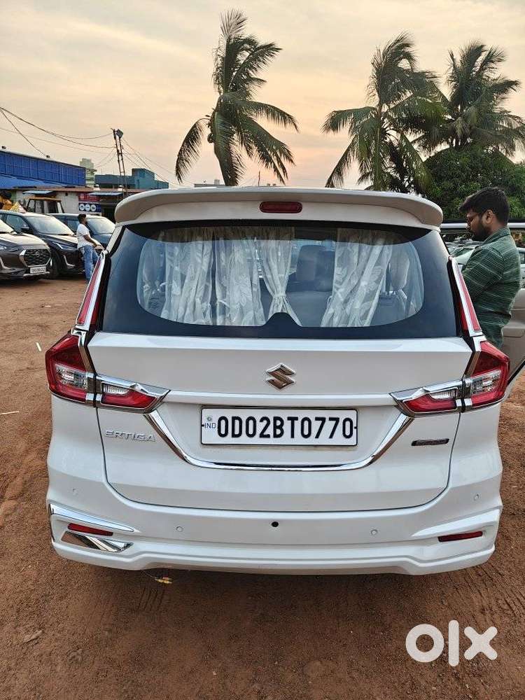 Maruti Suzuki Ertiga 1.5 Vxi, 2021, Petrol