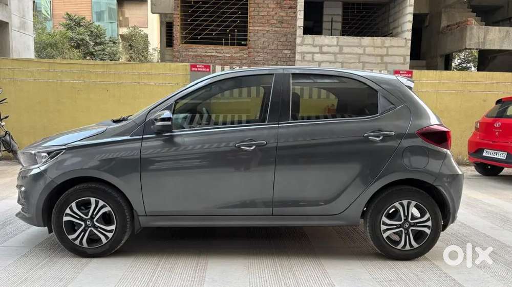 Tata Tiago Revotron Xt 2023