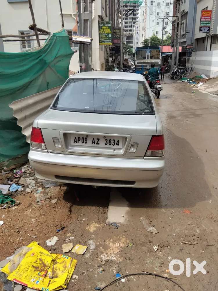 Maruti Suzuki Esteem Lxi 2005 Petrol